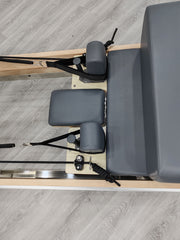 Pembaharu Landasan Penuh Dengan Menara