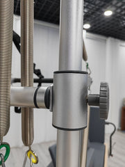 Pembaharu Landasan Penuh Dengan Menara