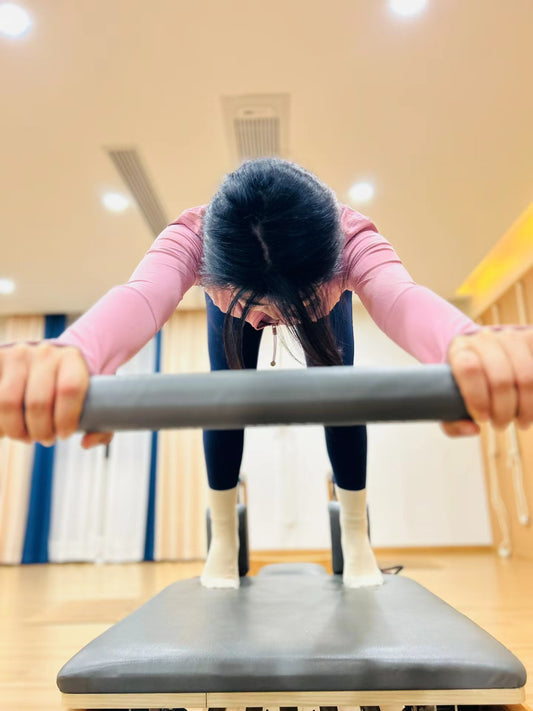 Can using a Pilates Reformer help me improve my breathing and lung capacity?